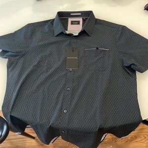 7 DIAMONDS button down